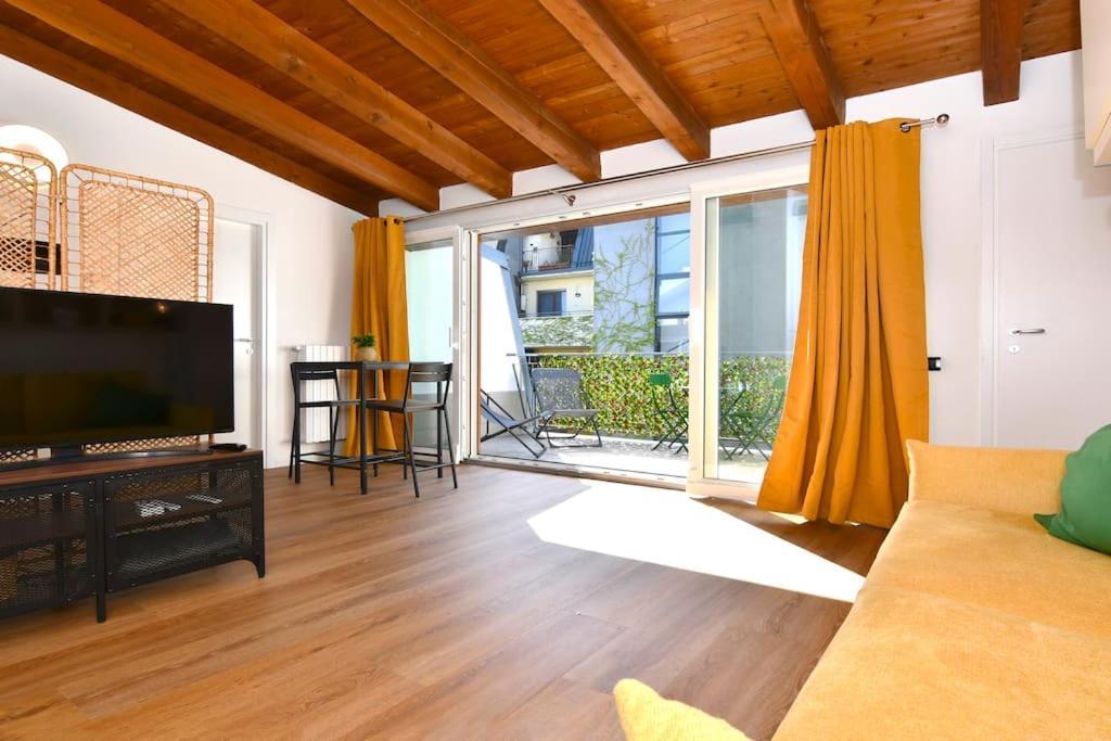 Bocconi Fond Prada Ieo Spettacolare Attico Con Terrazzo Apartment มิลาน ภายนอก รูปภาพ
