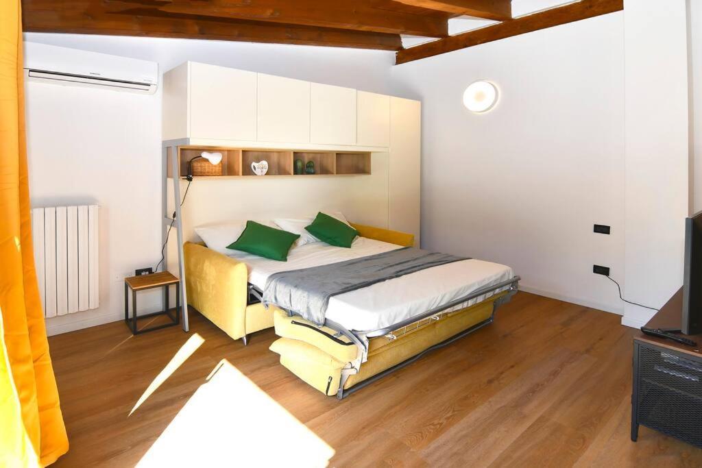 Bocconi Fond Prada Ieo Spettacolare Attico Con Terrazzo Apartment มิลาน ภายนอก รูปภาพ
