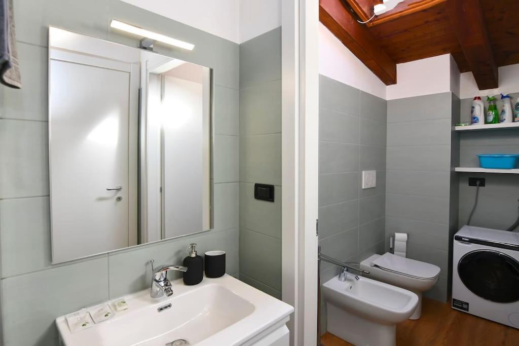 Bocconi Fond Prada Ieo Spettacolare Attico Con Terrazzo Apartment มิลาน ภายนอก รูปภาพ